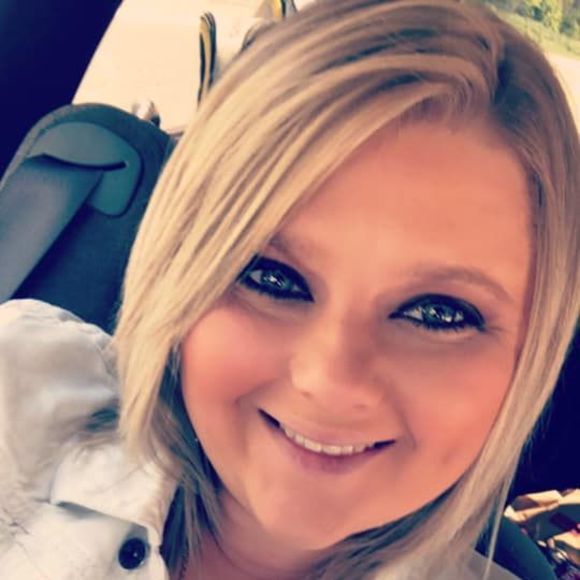 Meet your Posher, Keri - Picture 1 of 1